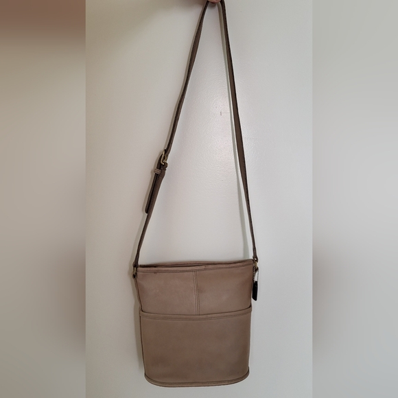 Vintage Coach Bucket Bag 4831 Bleeker - Picture 5 of 14